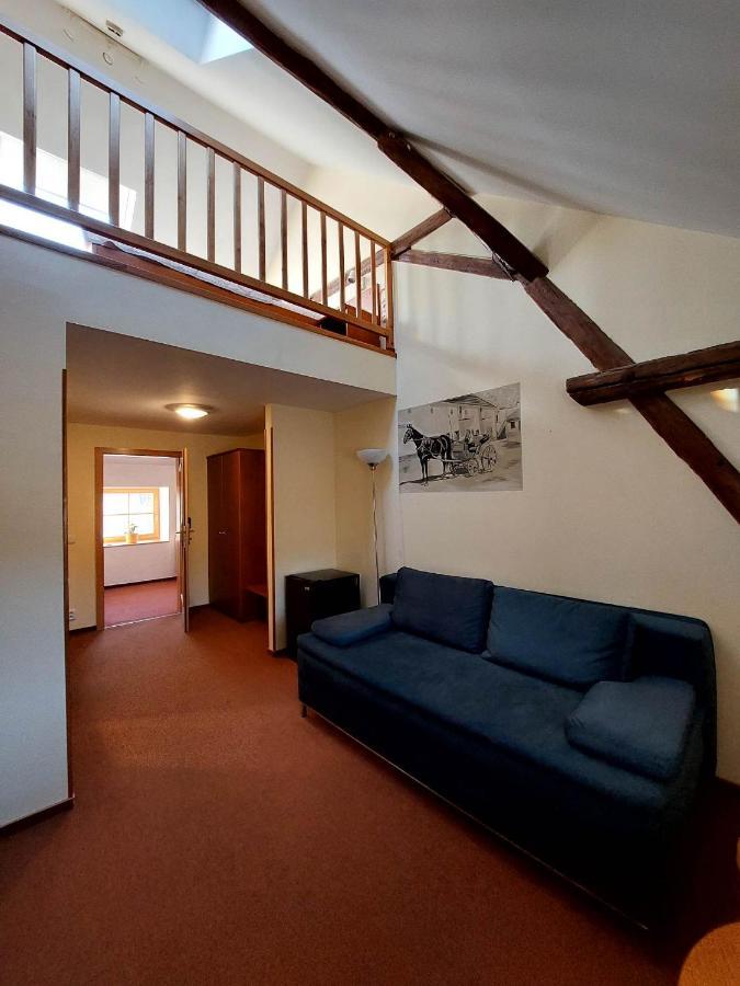 Hotel Certousy Praga Zewnętrze zdjęcie